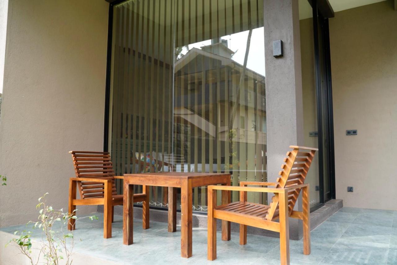 Soluna Beach Resort Marawila Bagian luar foto