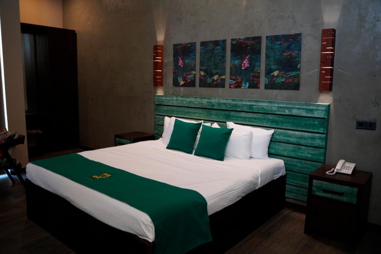Soluna Beach Resort Marawila Bagian luar foto